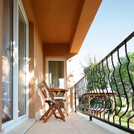 6 Bedroom In Holiday home Babici