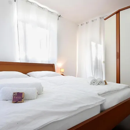 6 Bedroom In * Babici